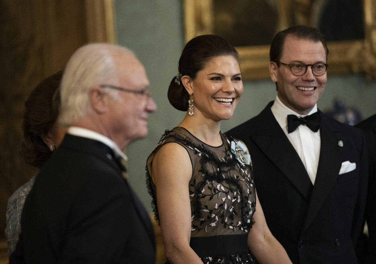 Kung Carl Gustaf, drottning Silvia, kronprinsessan Victoria, prins Daniel vid Sverigemiddagen på Stockholms slott.