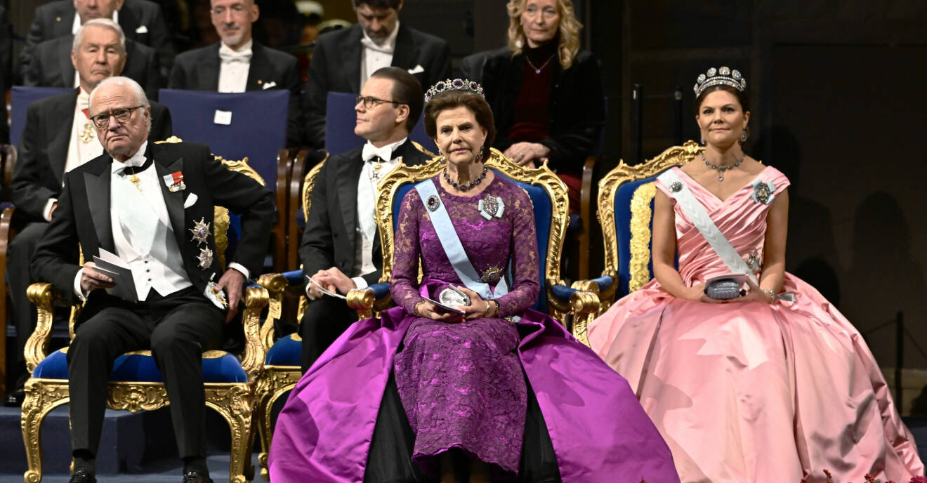 Kung Carl Gustaf, drottning Silvia och kronprinsessan Victoria på Nobelfesten 2022