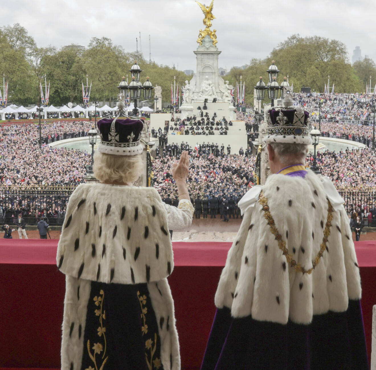 Kung Charles och drottning Camillas egna bilder från kröningen