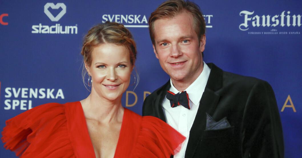 Powerparet Malin Baryard och Henrik Johnsson på Idrottsgalan. Ifjol fick Malin ta emot Svenska Dagbladets bragdmedalj för sina insatser under Tokyo-OS. Prisutdelare till mamma? Sonen Alvar.