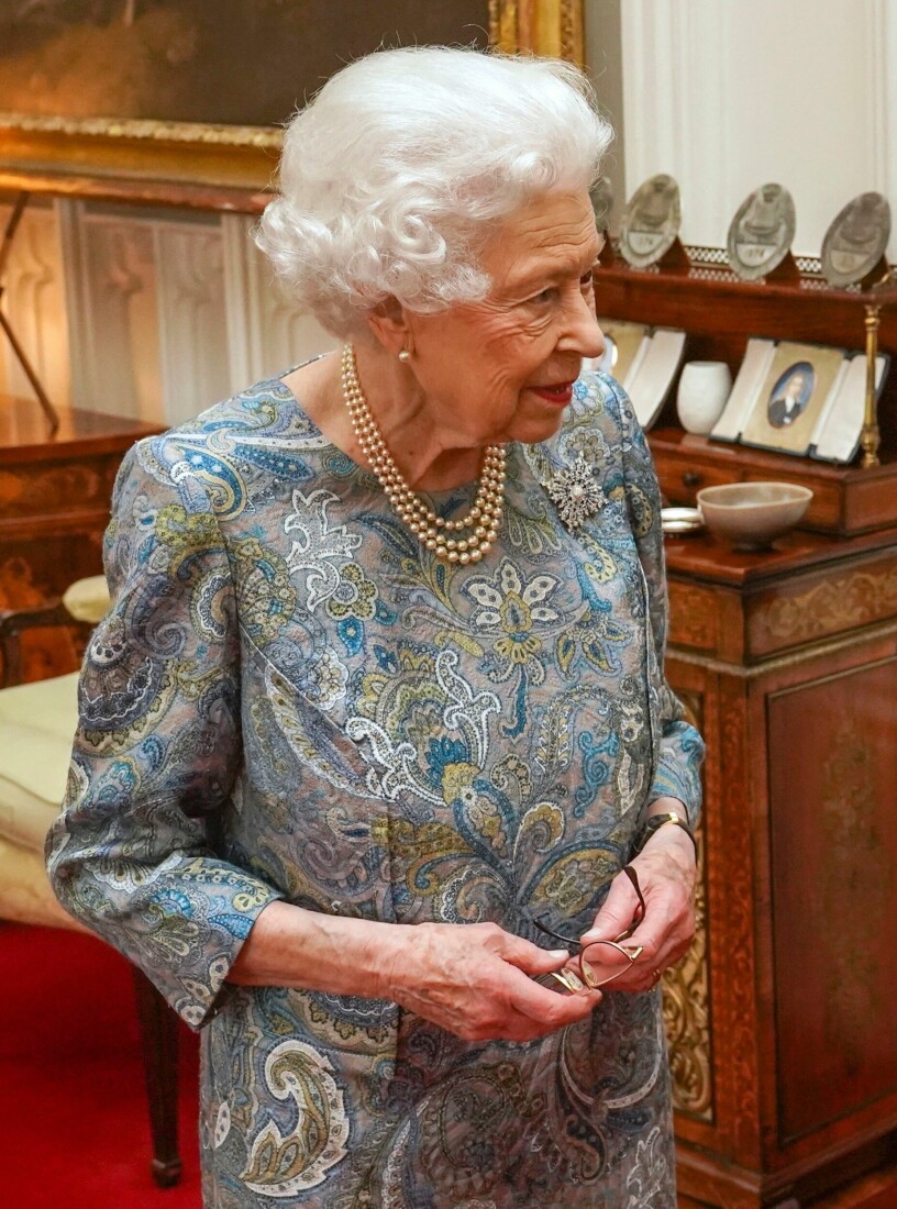 Drottning Elizabeth på Windsor Castle i går.