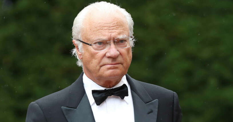 Kung Carl Gustaf har varit medlem i Royal Bachelors Club sedan han tillträdde som kung 1973. Kungen