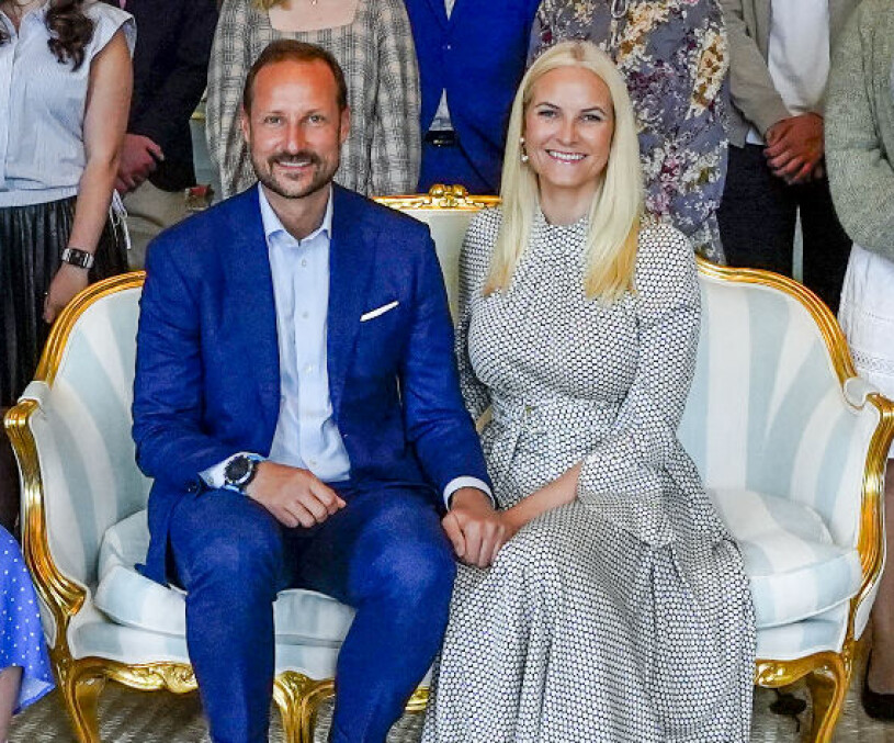 Mette-Marit och Haakon. I år har de varit gifta i 20 år. Kronprins Haakon Kronprinsessan Mette-Marit Skaugum