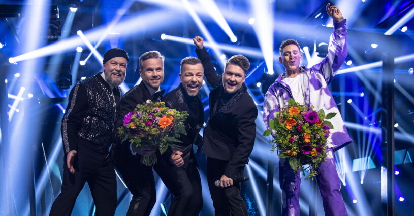 Arvingarna, med Tommy Carlsson,, Lars Lasseman Larsson, Casper Jarnebrink, Kim Carlsson, och Danny Saucedo gick direkt vidare till final i Melodifestivalen.