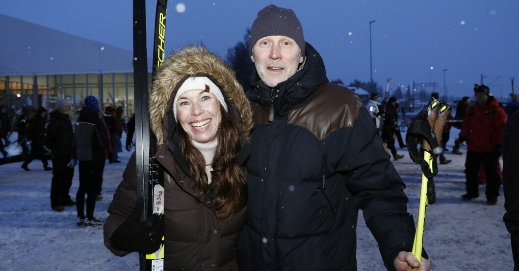 Magdalena Forsberg med sin man Henrik Forsberg under Vasaloppet, 2020.