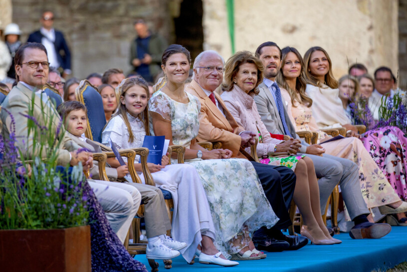 Victoriadagen 2022: Kungafamiljen under Victoriakonserten 2022 i Borgholms slottsruin