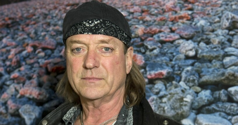 Torbjörn "Pugh" Rogefeldt avslutar musikkarriären på grund av allvarlig sjukdom. Artisten Torbjörn "Pugh" Rogefeldt