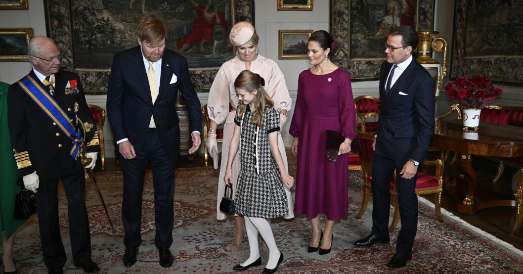 Prinsessan Estelle deltog vid välkomstceremonin! Kungen, Willem-Alexander, drottning Máxima, kronprinsessan Victoria, prins Daniel och prinsessan Estelle