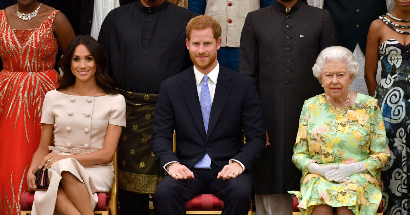 Beskedet om drottning Elizabeths död kom när prins Harry var i luften. Meghan Markle, prins Harry och drottning Elizabeth