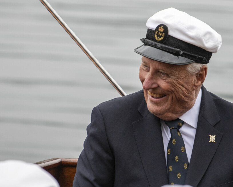 Kung Harald tillbaka efter att ha vårdats på Rikshospitalet i augusti 2022