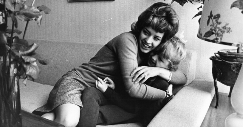 Barbro "Lill-Babs" Svensson och dottern Monica, 1963. Barbro "Lill-Babs" Svensson och dotter Monica Svensson