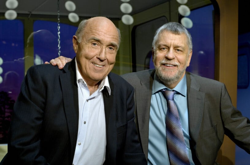 Ingvar Oldsberg och Björn Hellberg var programledare för På spåret från 1987 till 2009. Ingvar Oldsberg och Björn Hellberg På spåret