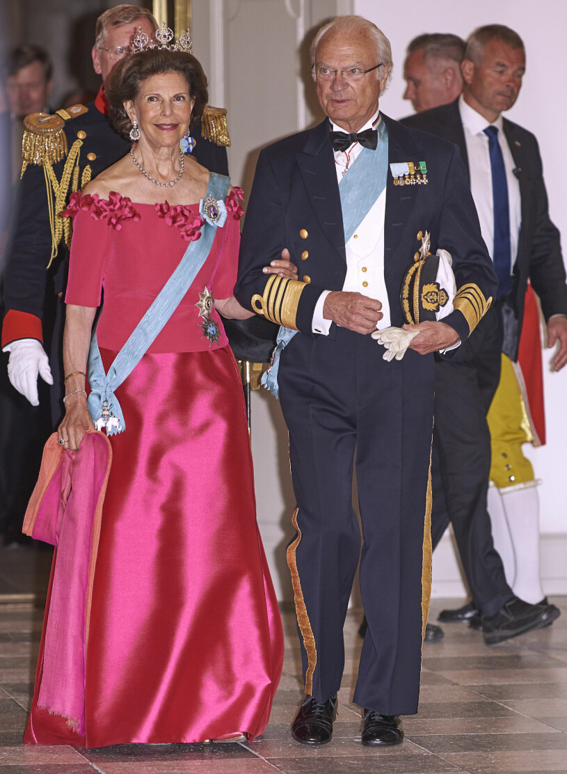 Kungen och Margrethe är kusiner och delar det mycket speciella med att ha varit statschefer under så lång tid (även om kungen får vänta två år på sitt 50-årsjubileum).