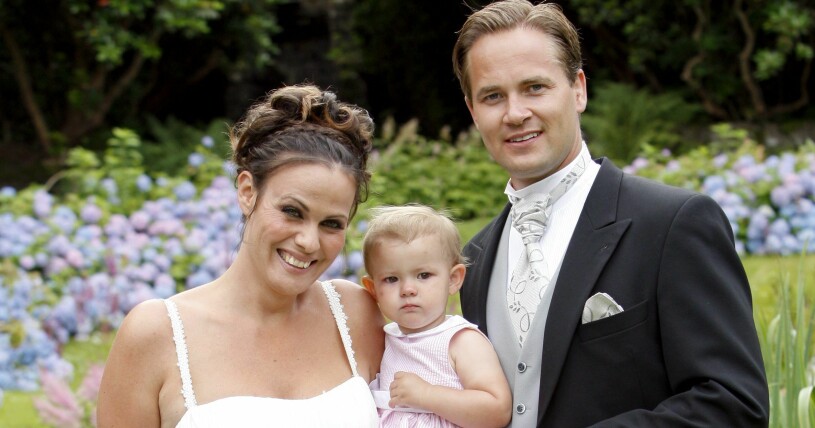 2009 gifte sig Suzanne Sjögren och Anders Jensen, här med dottern Izabella, 1 år gammal. Suzanne Sjögren, Anders Jensen och Izabella