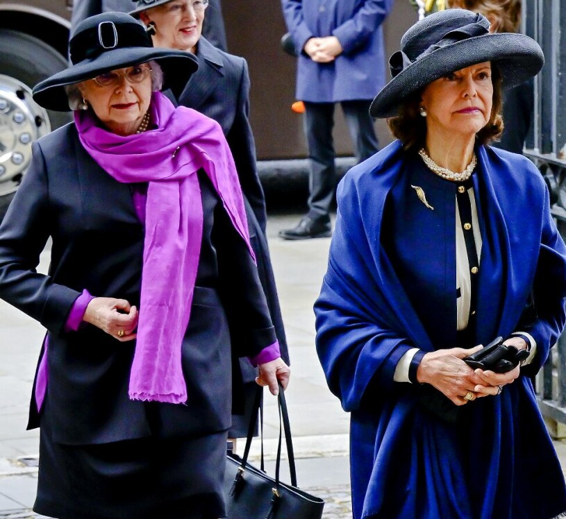 Prinsessan Christina och drottning Silvia. Prinsessan Christina och drottning Silvia vid minnesceremonin för prins Philip i London