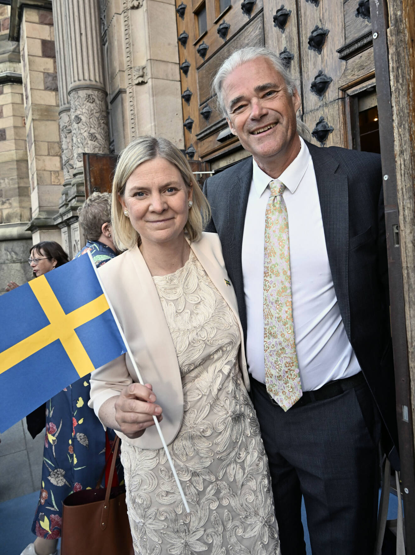 Nationaldagen 2023: Socialdemokraternas partiledare Magdalena Andersson med sin man Richard Friberg