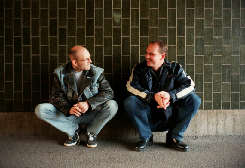 Håkan Hemlin och Mats Wester slog igenom som musikduon Nordman 1994. Duon Nordman, sångaren Håkan Hemlin (t v) och låtskrivaren Mats Wester är redo att ge ut en ny skiva. Framgången med de båda första albumen gör att de inte känner sig pressade. Det nya albumet "Här och nu" släpps den 28 november och som vanligt är det Py Bäckman som skrivit alla texterna.