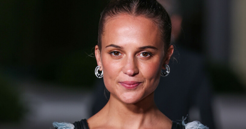 Är det Alicia Vikander som har rollen som drottning Silvia? Spekulationer om Alicia Vikander i rollen som drottning Silvia inför Svenska The Crown – Monarki