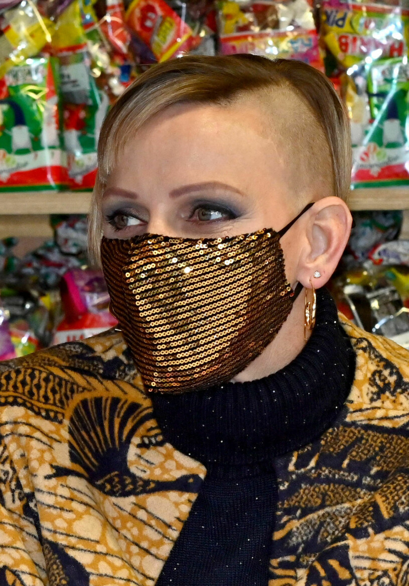 Charlene chockade oss alla med den punkiga frisyren! Furstinnan Charlene 2020