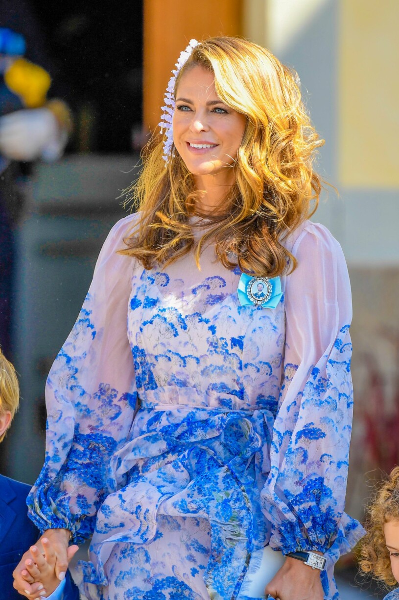 Prinsessan Madeleine i somrig chiffong från Zimmermann. Prinsessan Madeleine på prins Julians dop Klänning Zimmermann