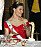 Kronprinsessan Victoria i röd klänning vid middagen i Karl XI:s galleri