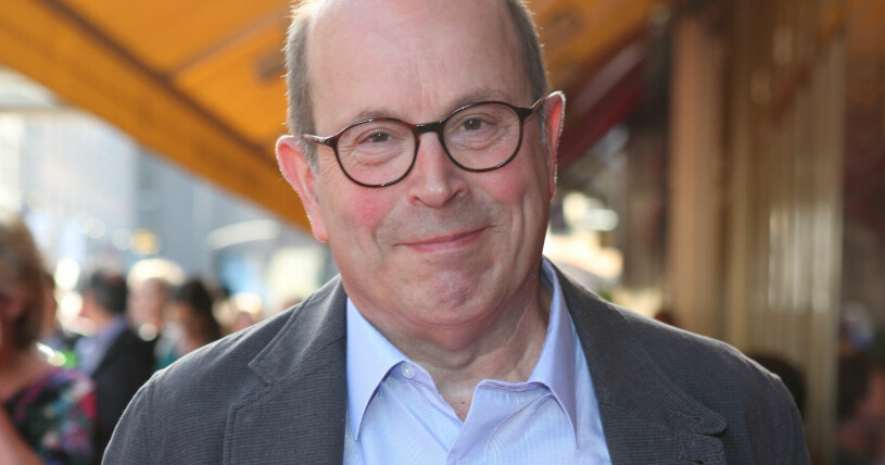 TV4:s tidigare vd Jan Scherman tycker att SVT återigen mest försöker kopiera <span class=" italic" data-lab-italic_desktop="italic">Nyhetsmorgon</span>.