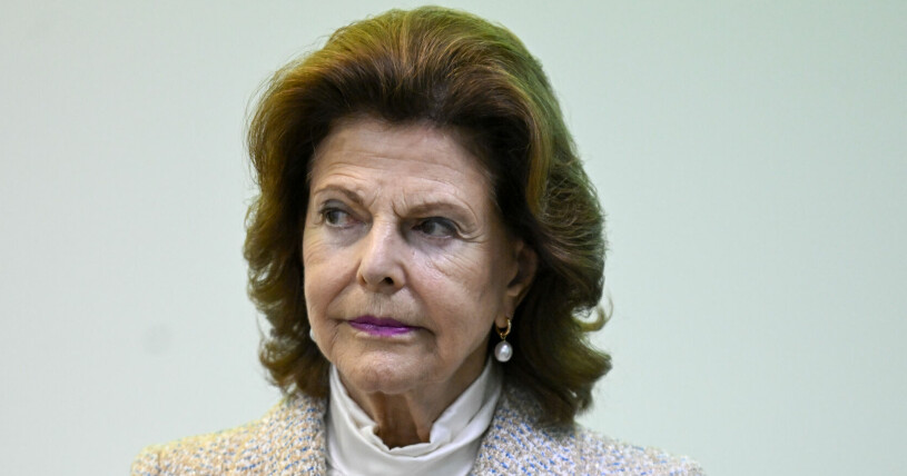 Enligt Herman Lindqvist har drottning Silvia påverkats av senaste tidens turbulens. Drottning Silvia