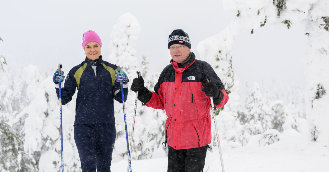 Kronprinsessan Victoria och kung Carl Gustaf passade på att åka skidor i samband med Sälen-besöket. Kronprinsessan Victoria och kung Carl Gustaf