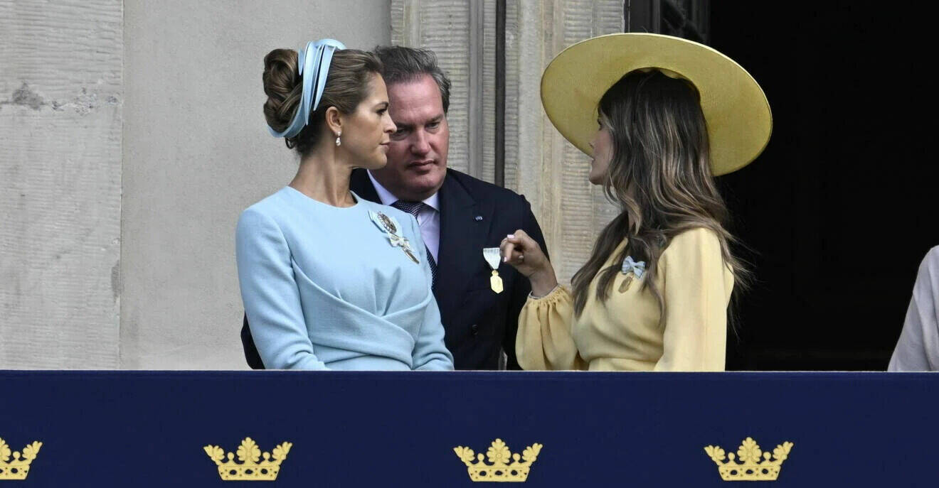 Prinsessan Sofia pratar med Chris O'Neill och prinsessan Madeleine
