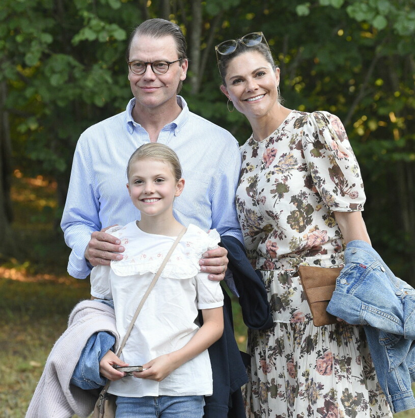 Spännande och pirrigt när tioårsdagen närmar sig! Prinsessan Estelle Kronprinsessan Victoria Prins Daniel