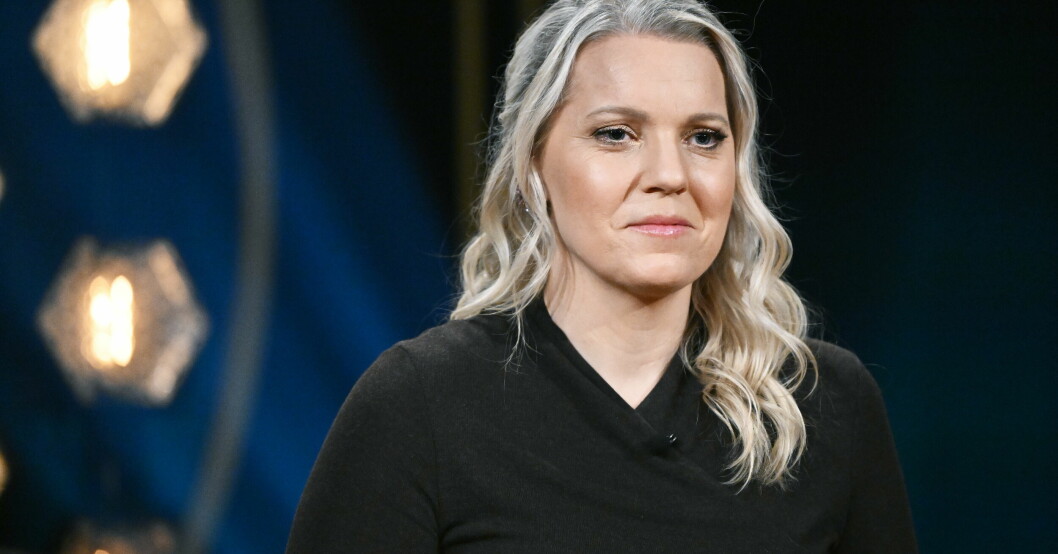 Carina Bergfeldt fick information om festnatten av Maja Dahlqvists kompis. Carina Bergfeldt