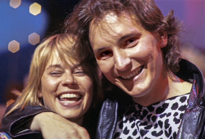 1980 i TV-huset Stockholm Tomas Ledin deltog och vann med låten Just nu! Tomas Ledin tillsammans med Marie Andersson (från 1983 Ledin).