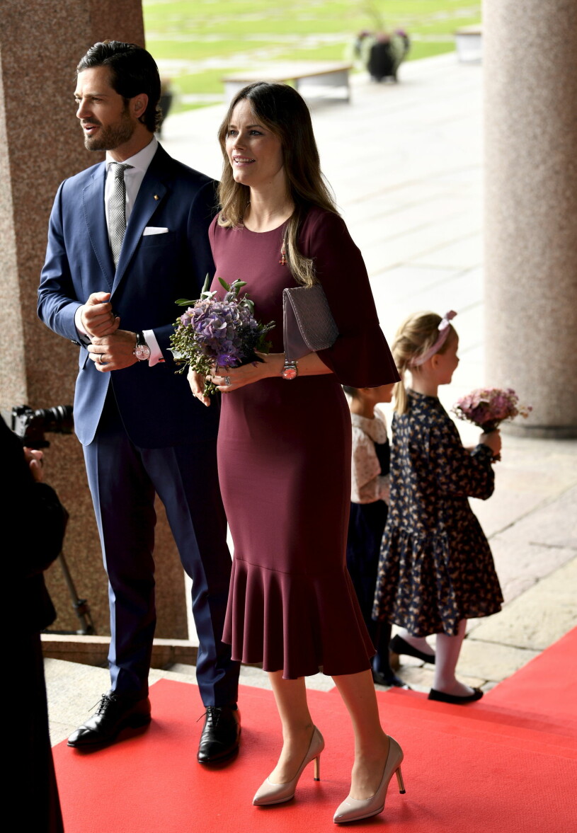 Prins Carl Philip och prinsessan Sofia lämnade baby Julian för att luncha med presidenten. Prinsessan Sofia Prins Carl Philip