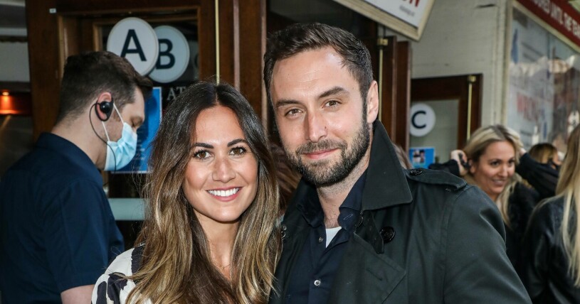 Ciara kunde inte känna igen Måns Zelmerlöw när han kom hem efter julshowen med Carola Häggkvist. Ciara och Måns Zelmerlöw