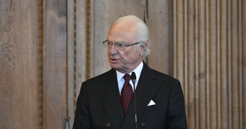 Kung Carl Gustafs utspel i SVT-dokumentären Sveriges sista kungar har fått flera att reagera. Kung Carl Gustaf