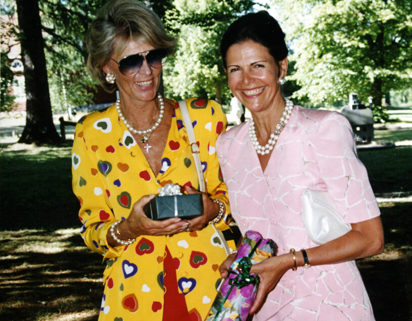 Vänskapen med svägerskan Silvia är lång och varm! De har känt varandra exakt lika länge som kungen och Silvia.