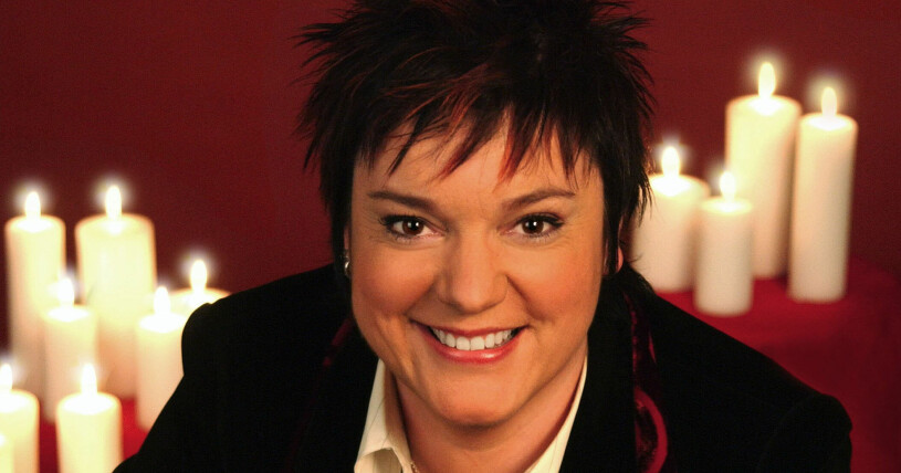 Lotta Bromé var årets julvärd i SVT 2003. Lotta Bromé