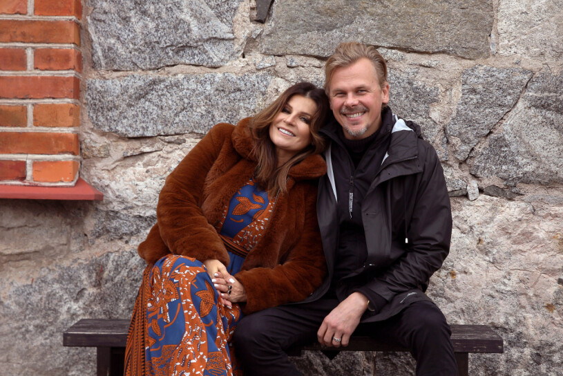 Carola och Jimmy var ett par i fem år. Idag är de fortfarande goda vänner. Artisten Carola Häggkvist tillsammans med pojkvännen Jimmy Källqvist