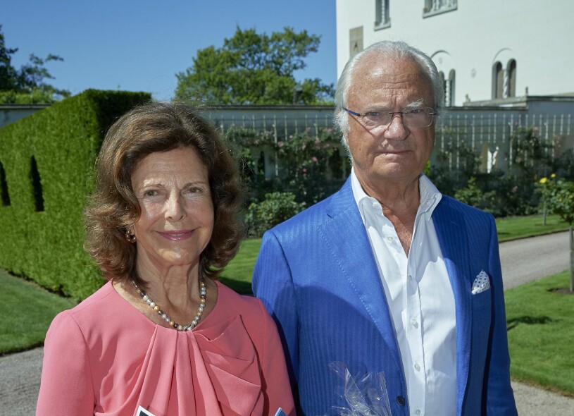 Solliden har varit kungafamiljens sommarslott i 115 år och det är det enda av slotten som kungen äger privat. Kungen Drottning Silvia Sollidens slott Solliden