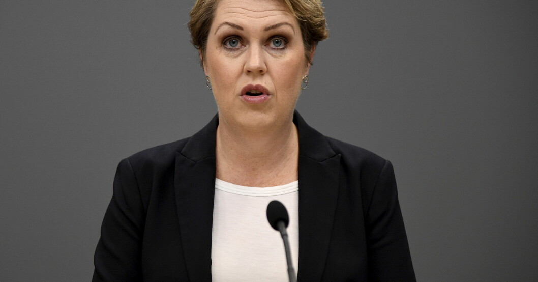 Lena Hallengren. Lena Hallengren