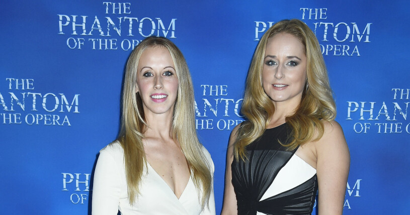 Sara och Lina Hellqvist har ofta synts på röda mattan tillsammans. Prinsessan Sofias systrar Sara Hellqvist och Lina Hellqvist