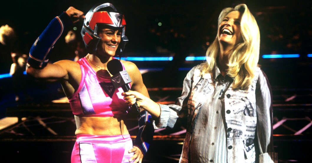 Ulrika Jonsson programleder brittiska "Gladiatorerna" 1994