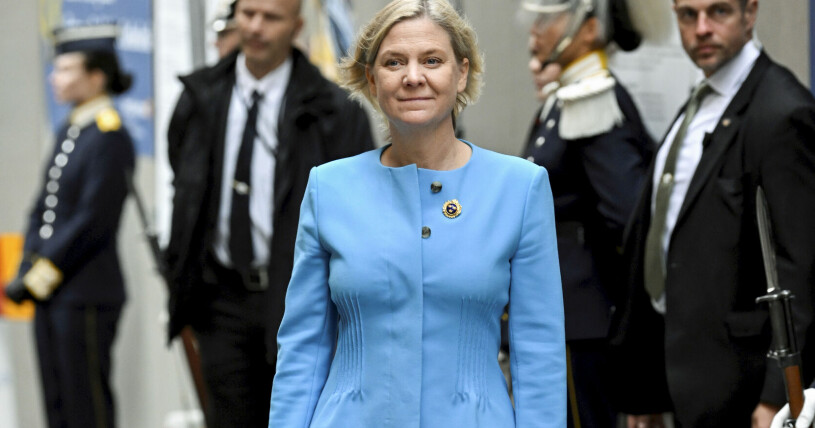 Magdalena Andersson anländer till Storkyrkan inför gudstjänsten. Magdalena Andersson