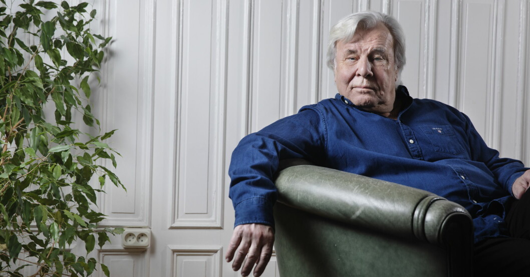 Det blir nog en hel del soffsittandes för Jan Guillou den närmaste tiden. Jan Guillou