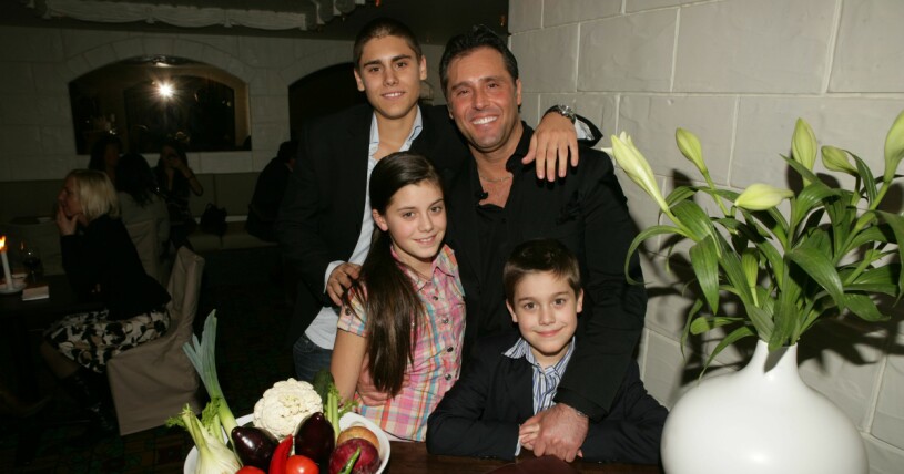 Emilio Ingrosso med barnen Oliver, Bianca och Benjamin år 2006, samma år som Emilio dömdes. oliver Ingrosso, Emilio Ingrosso, Bianca Ingrosso och Benjamin Ingrosso