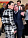 Charlotte Casiraghi i rutig byxdress från Chanel med konstnären George Condo