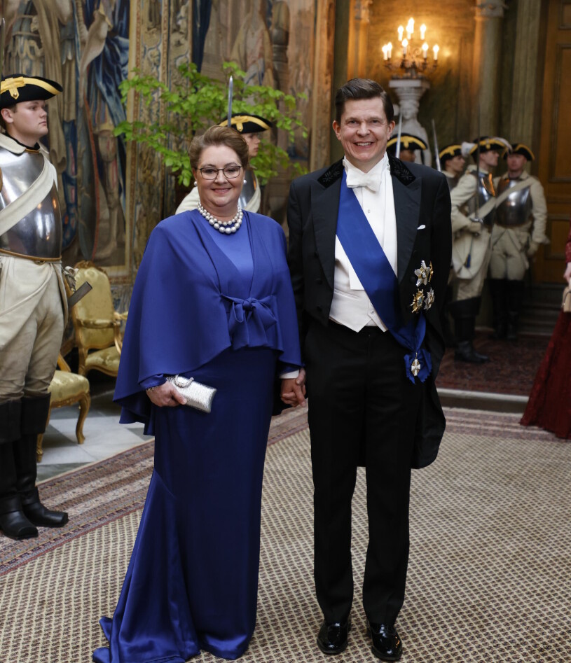 ...och här kommer talmannen Andreas Norlén med sin fru Helena. Talmannen Andreas Norlén med sin fru Helena