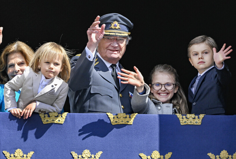 Livet på slottet när kungen fyller 76! Kungafamiljen på kungens födelsedag 2022