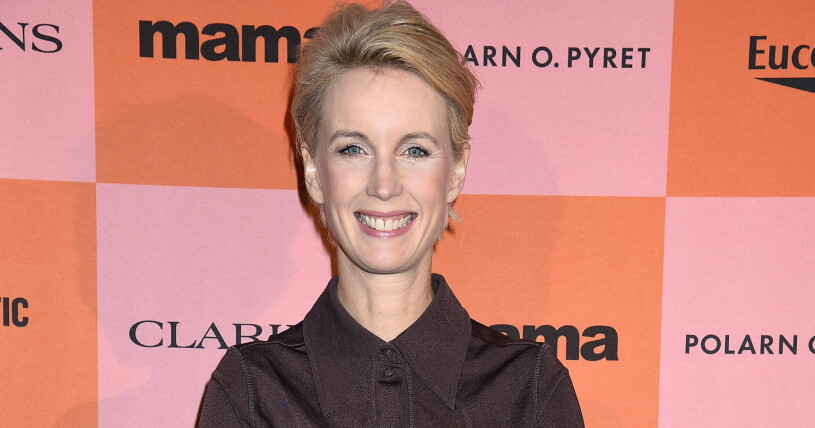 <span class=" italic" data-lab-italic_desktop="italic">Nyhetsmorgon</span>-stjärnan Jenny Strömstedt hade en lön på 1,7 miljoner kronor 2020.