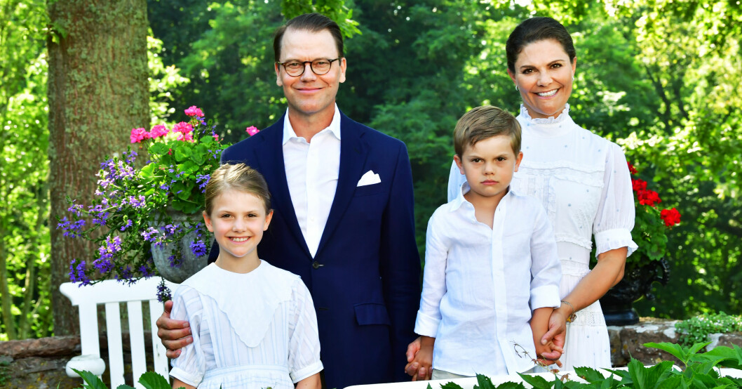 Prins Daniel, prinsessan Estelle, prins Oscar och kronprinsessan Victoria